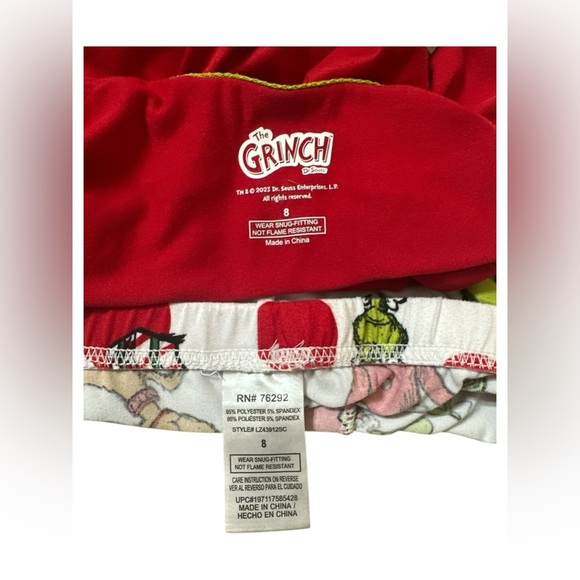Kids Holiday Pajama Bundle - Size 8 (2 Full Sets) Gingerbread & Grinch Themes! - Picture 4 of 7